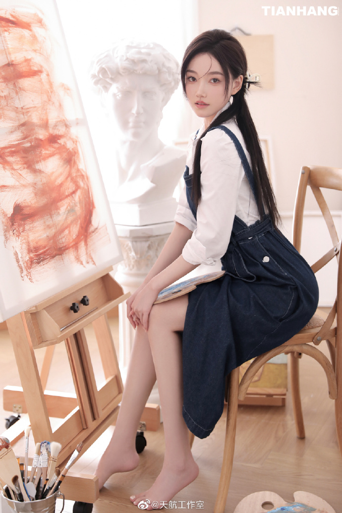 药屋少女的呢喃