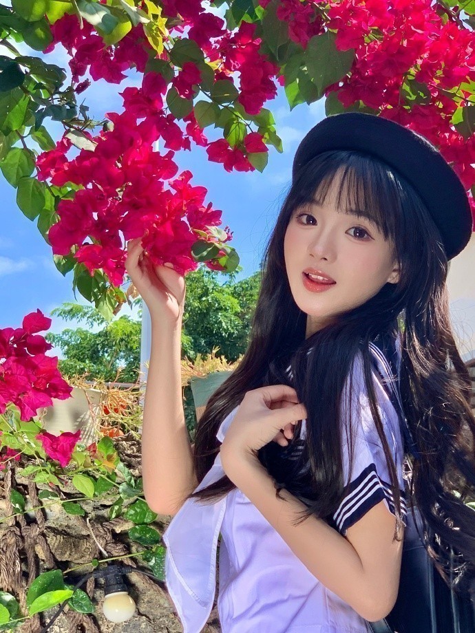 药屋少女的呢喃