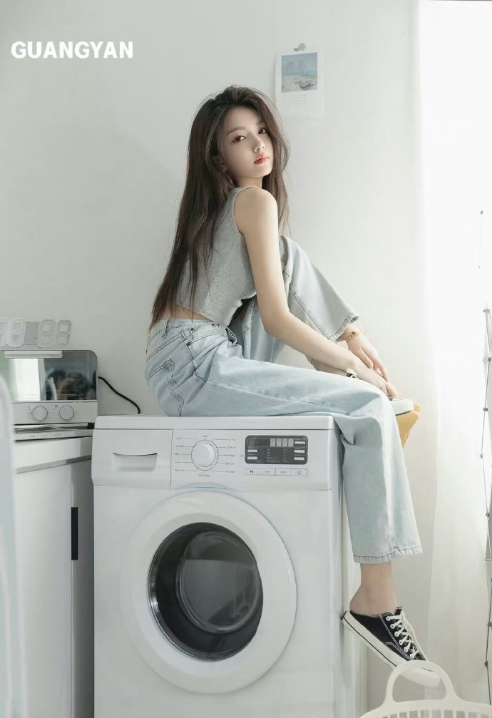 过春天 封面